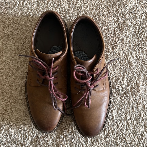 Johnston and Murphy men’s shoes - Picture 3 of 8